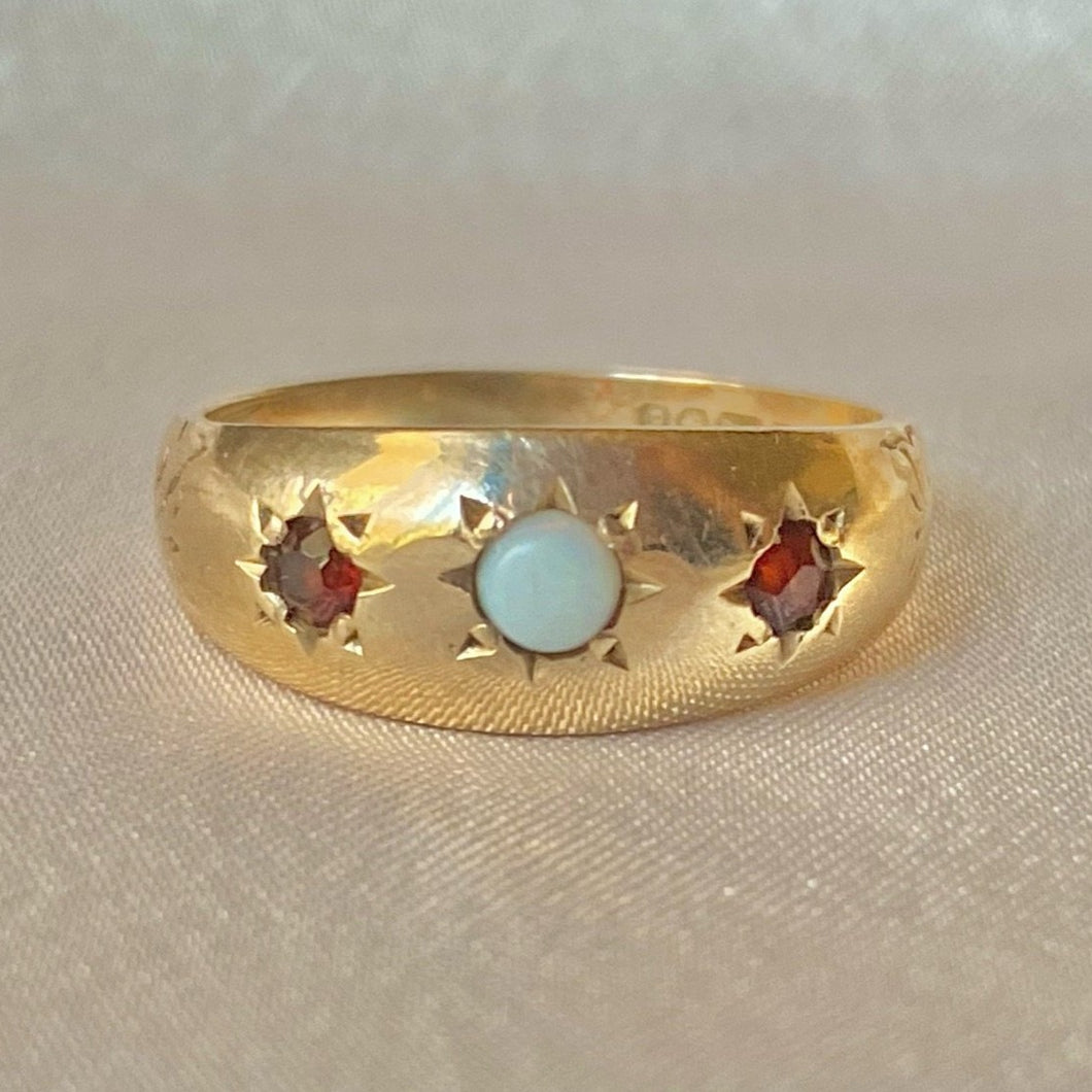 Vintage 9k Opal Garnet Filigree Starburst Ring 1979