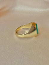 Load image into Gallery viewer, Vintage 9k Agate Signet Ring 1992
