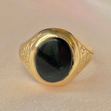 Load image into Gallery viewer, Vintage 9k Onyx Floral Ring 1981
