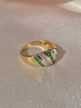 Load image into Gallery viewer, Vintage 14k Emerald Diamond Striped Ring
