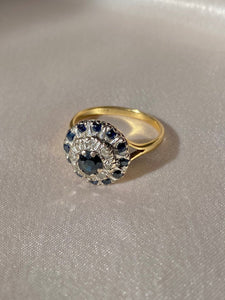 Vintage 18k Sapphire Diamond Target Cluster Ring