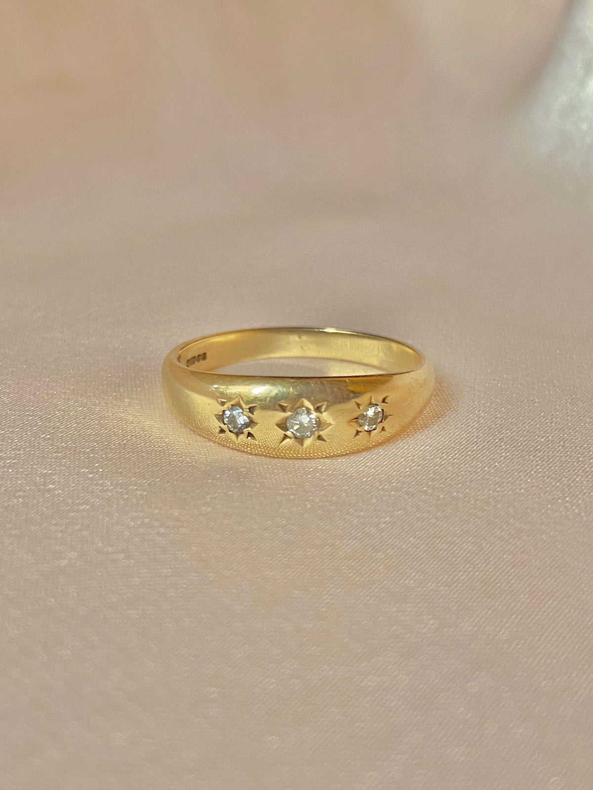 Vintage 9k Diamond Skinny Trilogy Gypsy Ring 1993