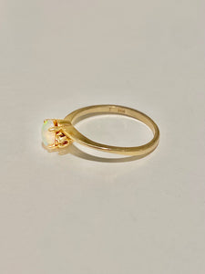 Vintage 14k Diamond Opal Cabochon Dainty Ring