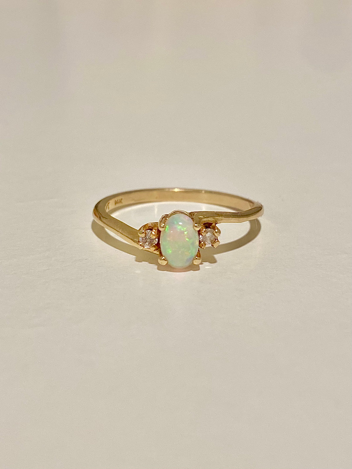 Vintage 14k Diamond Opal Cabochon Dainty Ring
