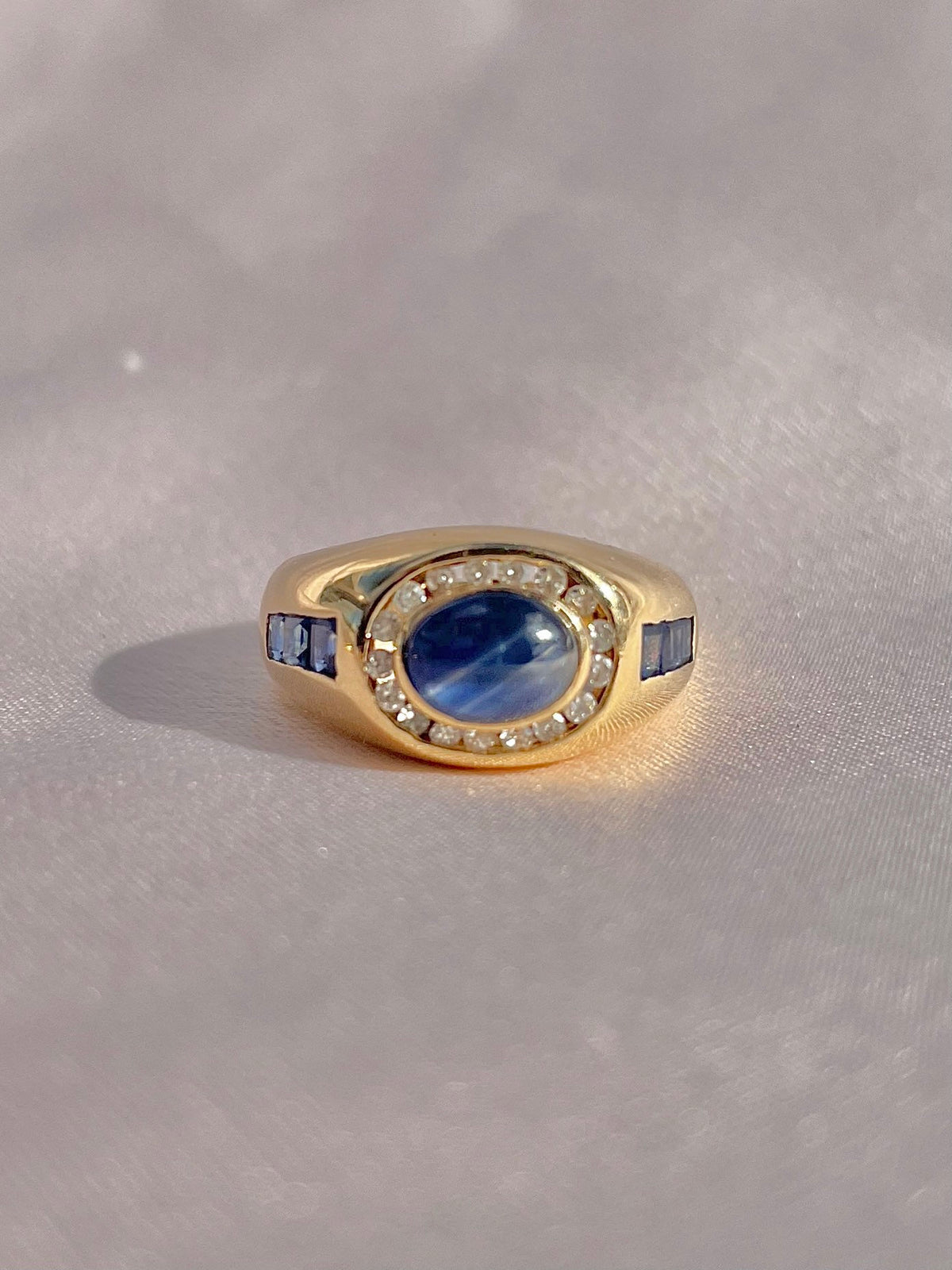 Vintage 14k Sapphire Cabochon Baguette Diamond Ring