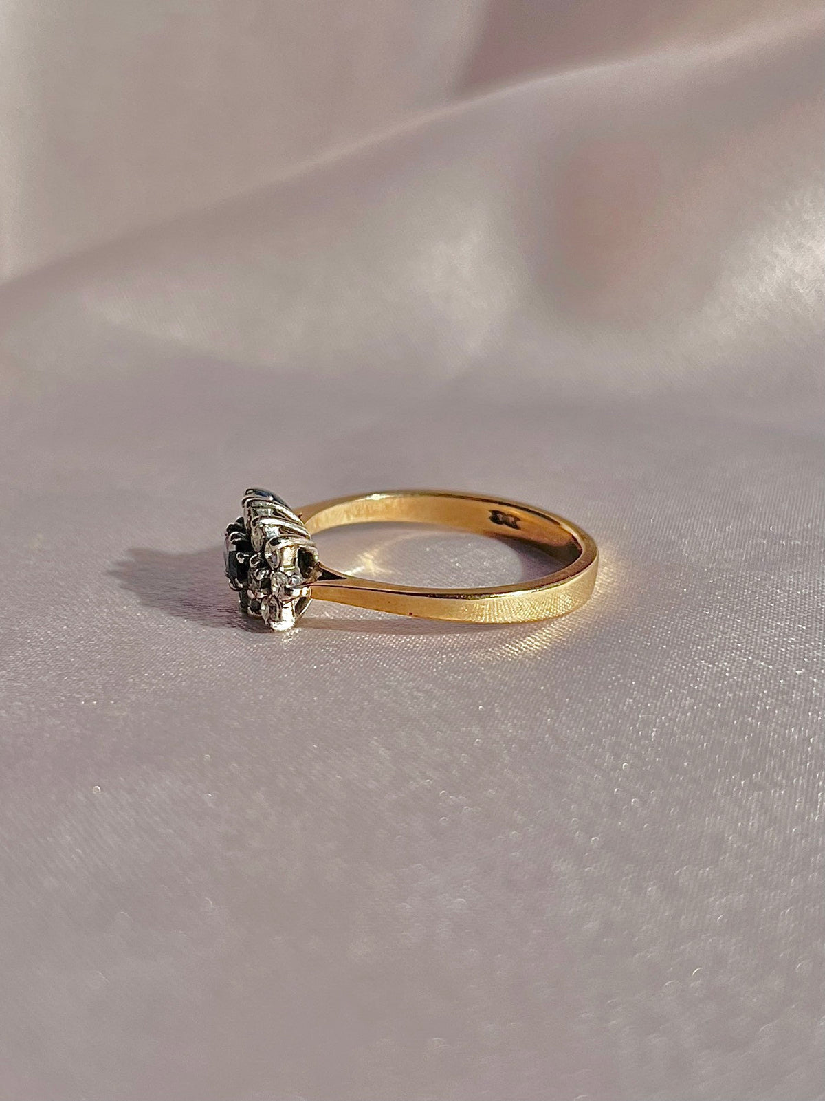 Vintage 9k Sapphire Diamond Cluster 1986