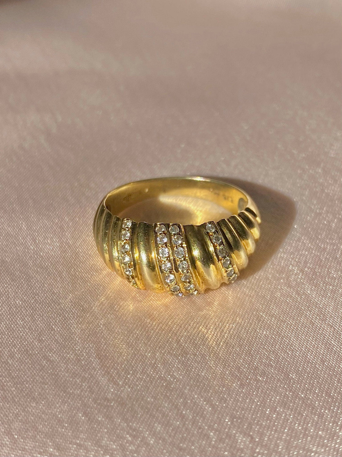 Vintage 9k Diamond Stripe Bombe Ring 1986