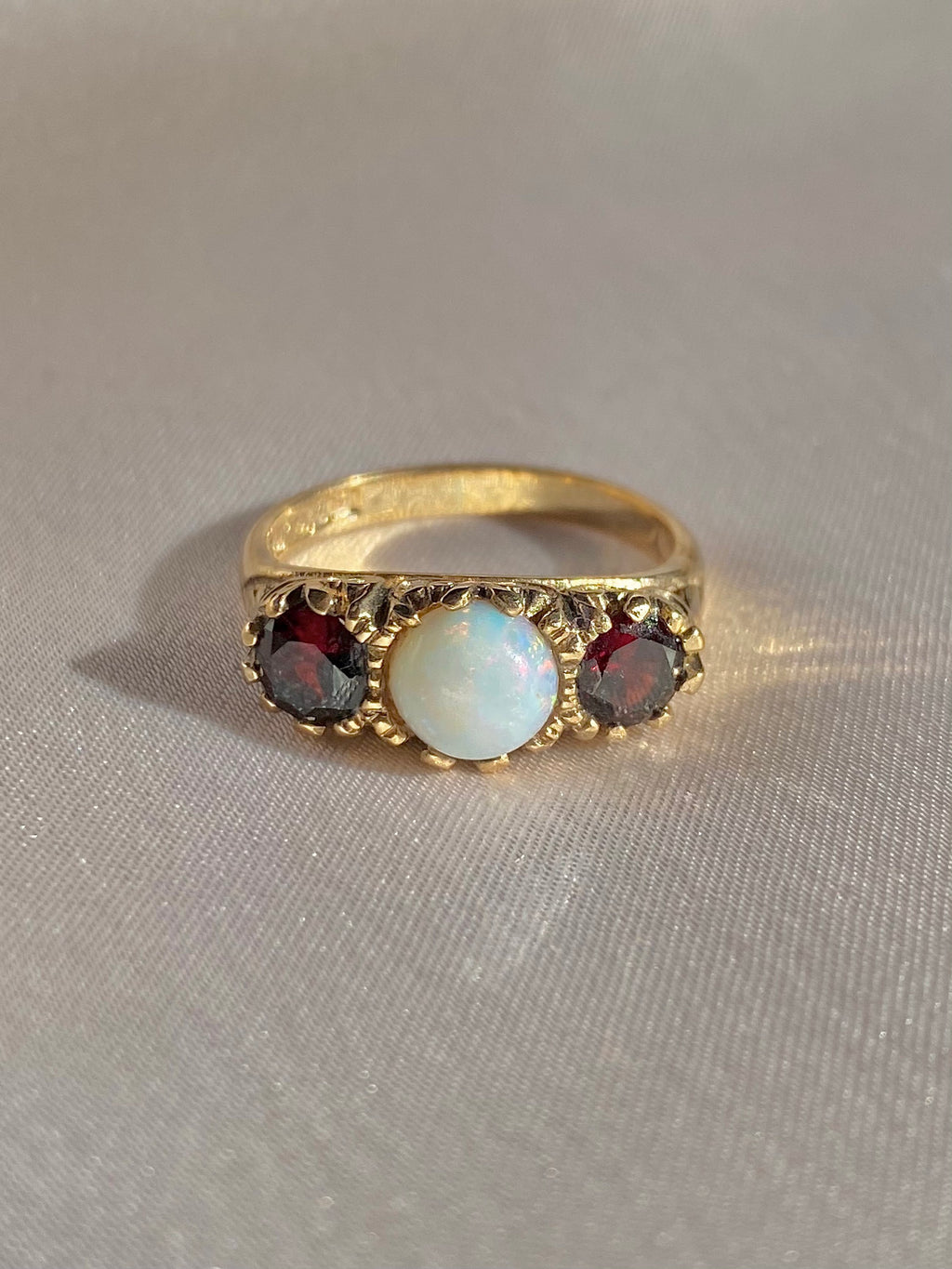 Vintage 9k Garnet Opal Boat Ring 1989