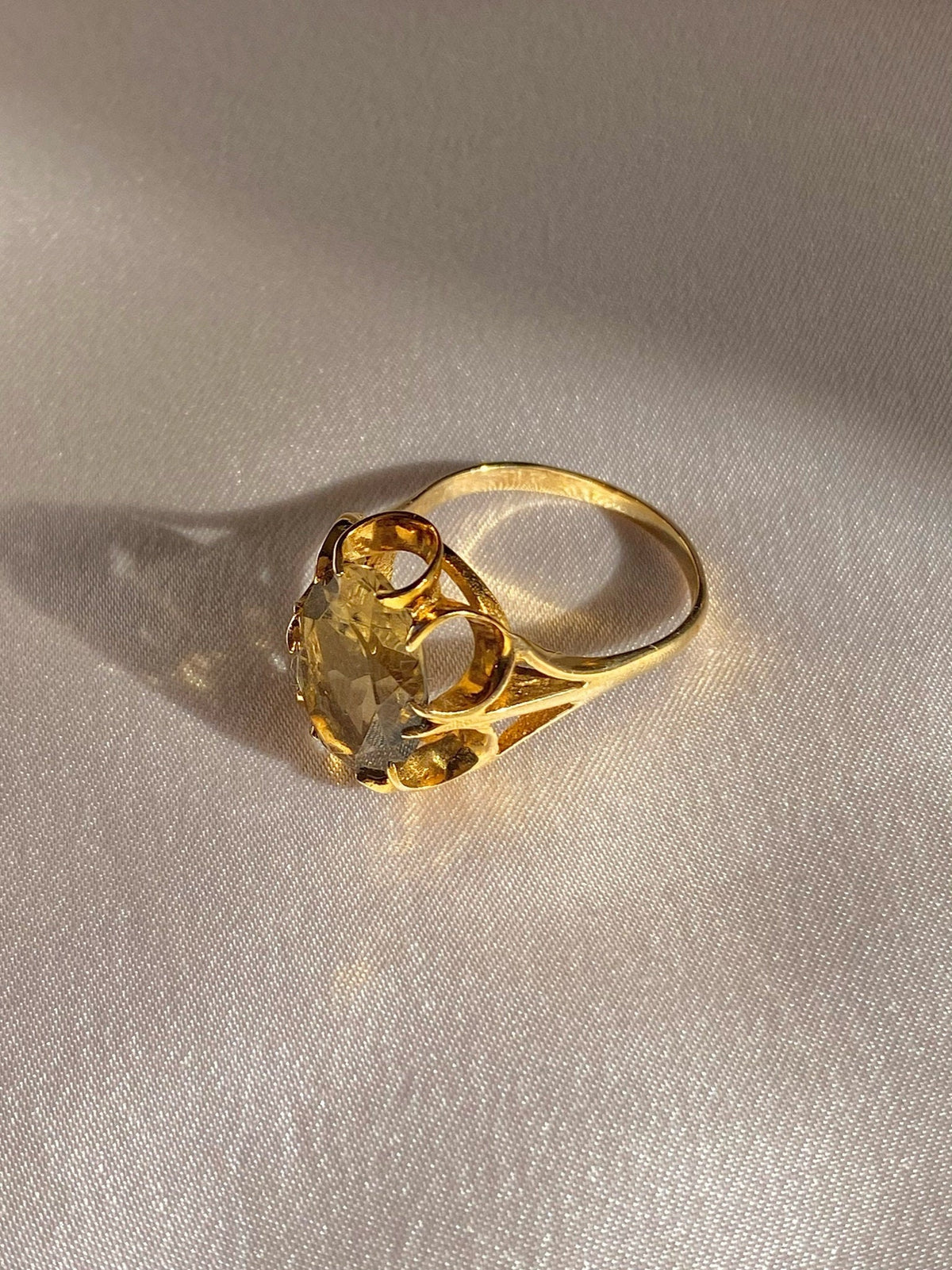 Vintage 9k Smoky Quartz Dress Ring 1975