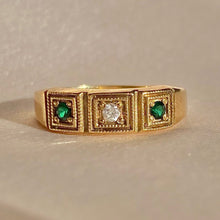 Load image into Gallery viewer, Vintage 10k Emerald Diamond Paneled Gypsy Band
