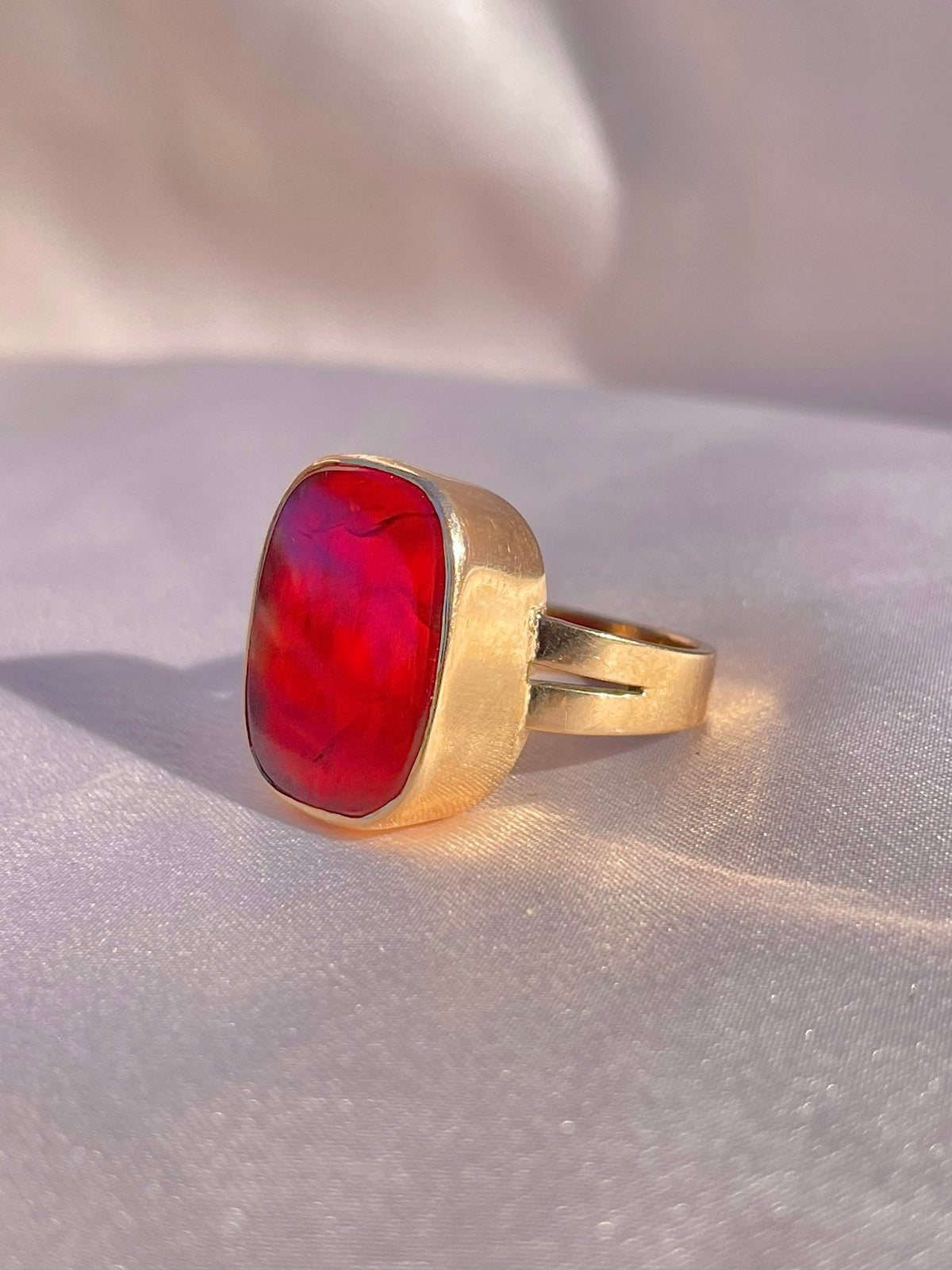 Vintage 9k Carnelian Cocktail Ring