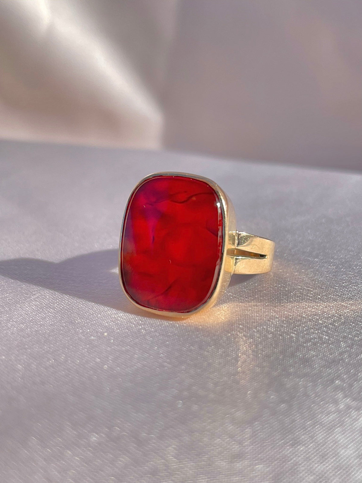 Vintage 9k Carnelian Cocktail Ring