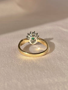 Vintage 9k Emerald Diamond Cluster Ring