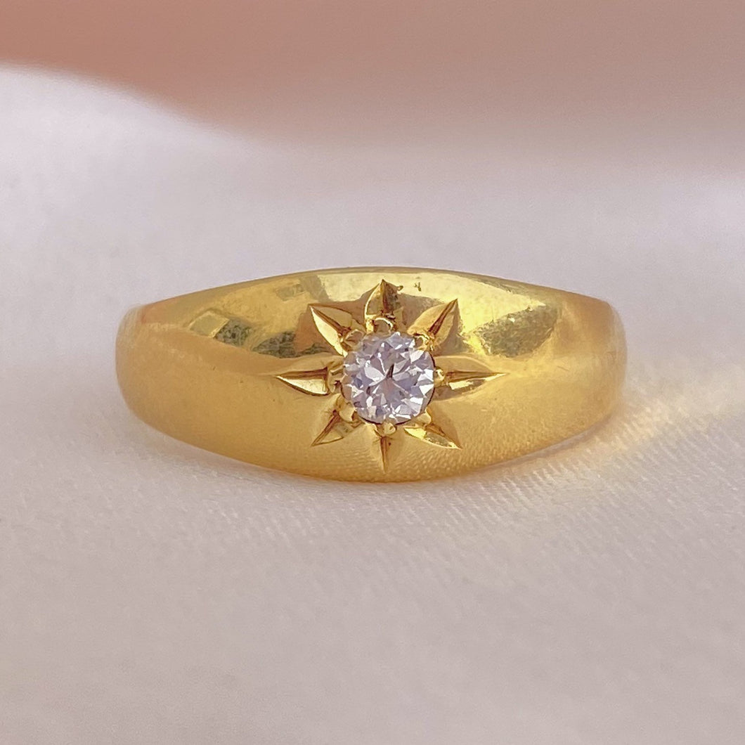 Antique 18k Diamond Solitaire Gypsy Ring 1913