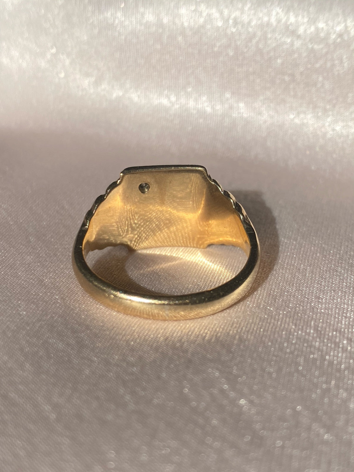 Vintage 9k Diamond Sunburst Signet Ring 1973