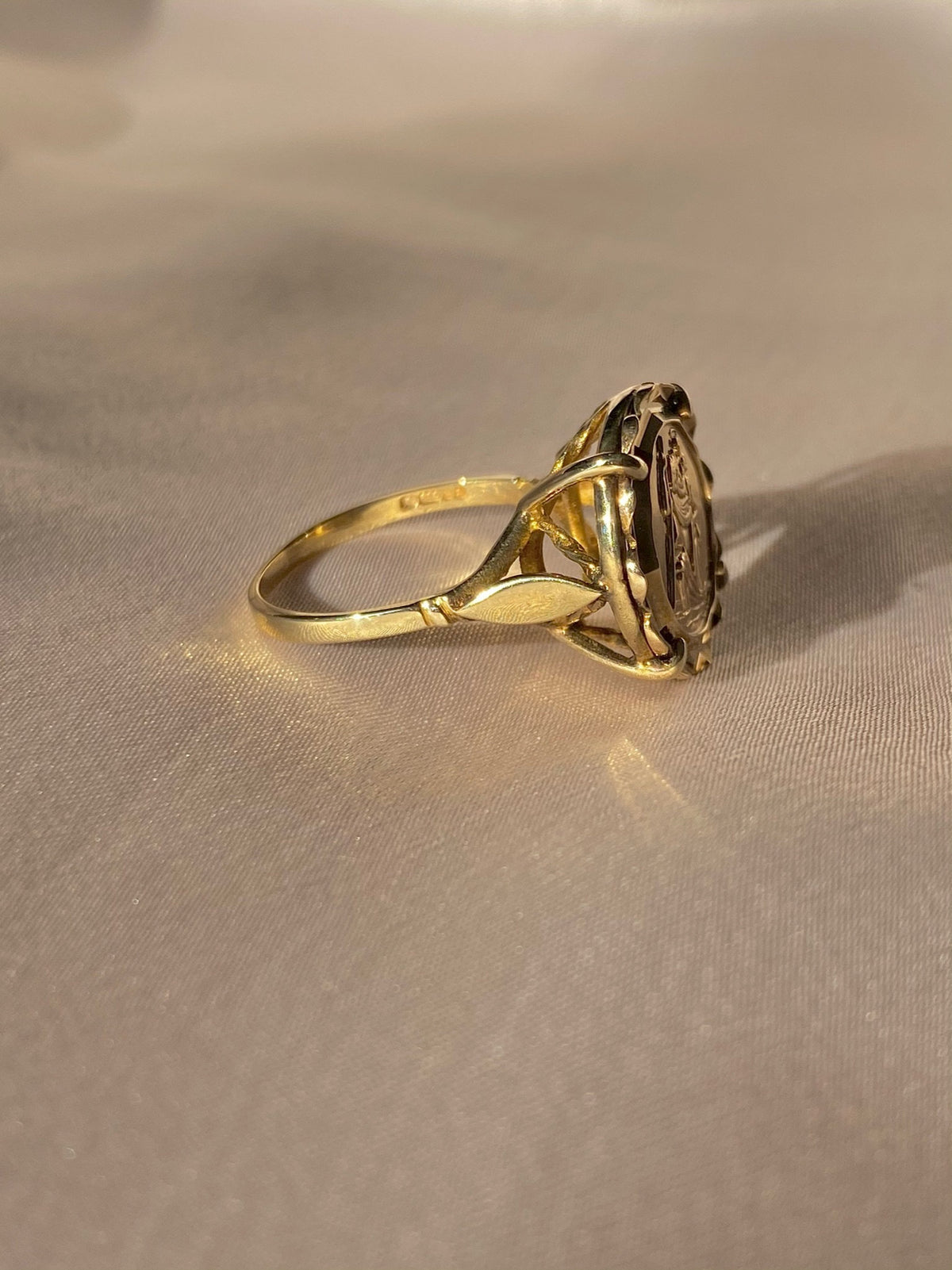 Vintage 9k St Christopher Coin Ring 1978