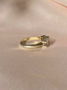 Vintage 9k White Gold Trilogy Zircon Ring