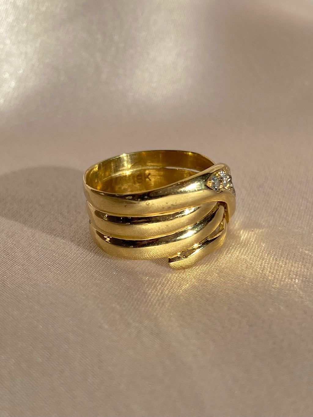 Antique 18k Graduating Old Cut Diamond Snake Ring