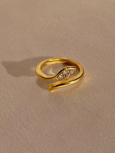Vintage 18k Diamond Snake Wrap Ring