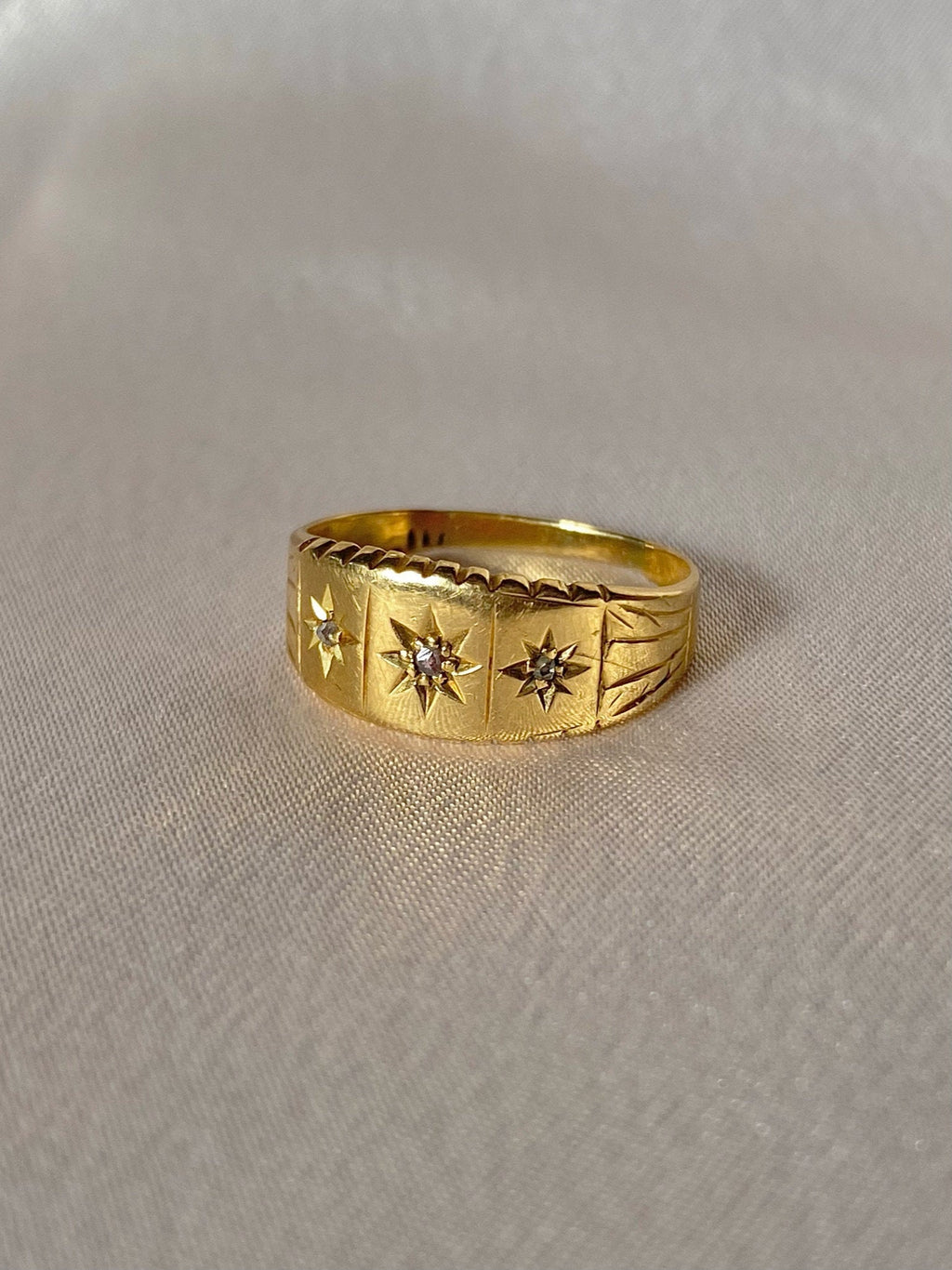 Antique 18k Diamond Paneled Starburst Trilogy Gypsy Ring