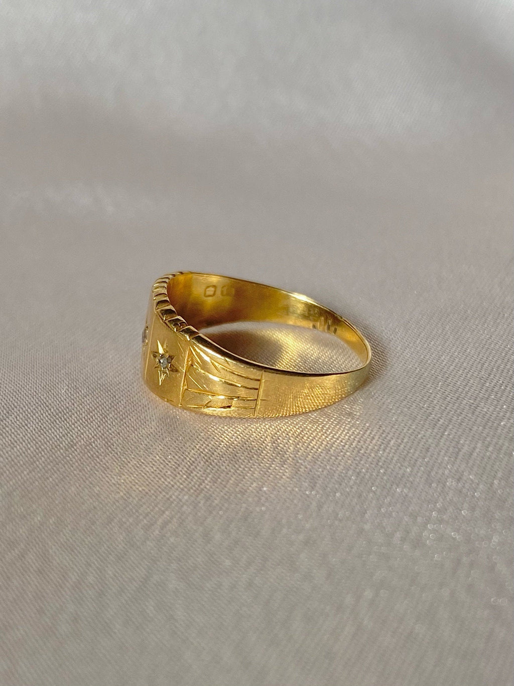 Antique 18k Diamond Paneled Starburst Trilogy Gypsy Ring