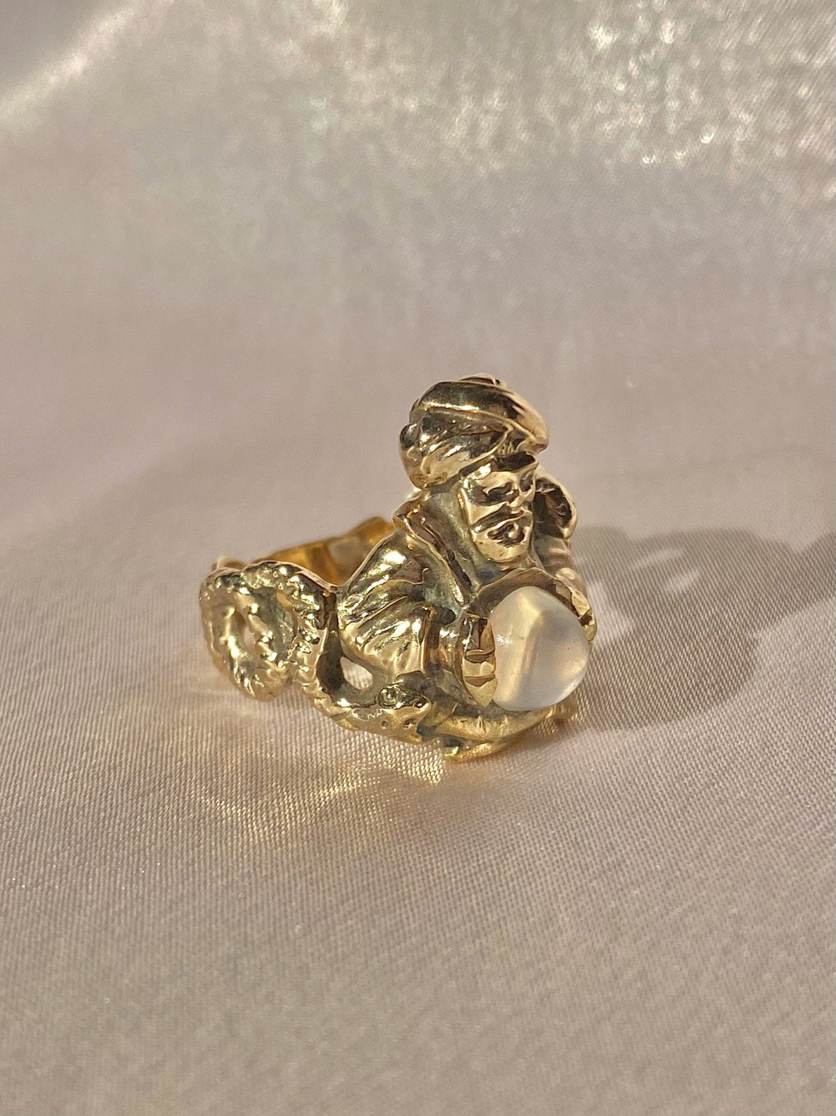 Vintage 10k Moonstone Genie Serpent Cabochon Ring