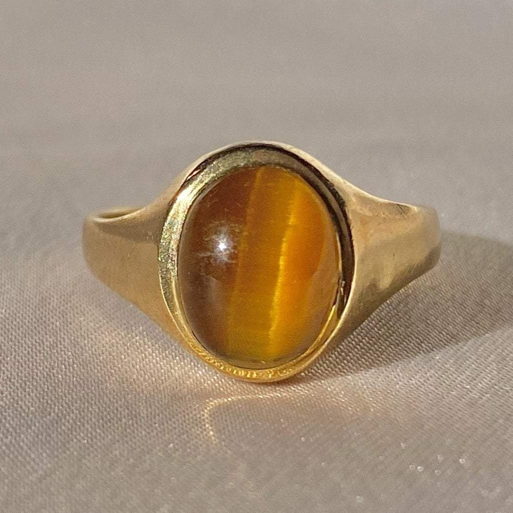 Vintage 9k Tigers Eye Cabochon Signet Ring 1975