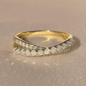 Vintage 9k Diamond Crossover Ring