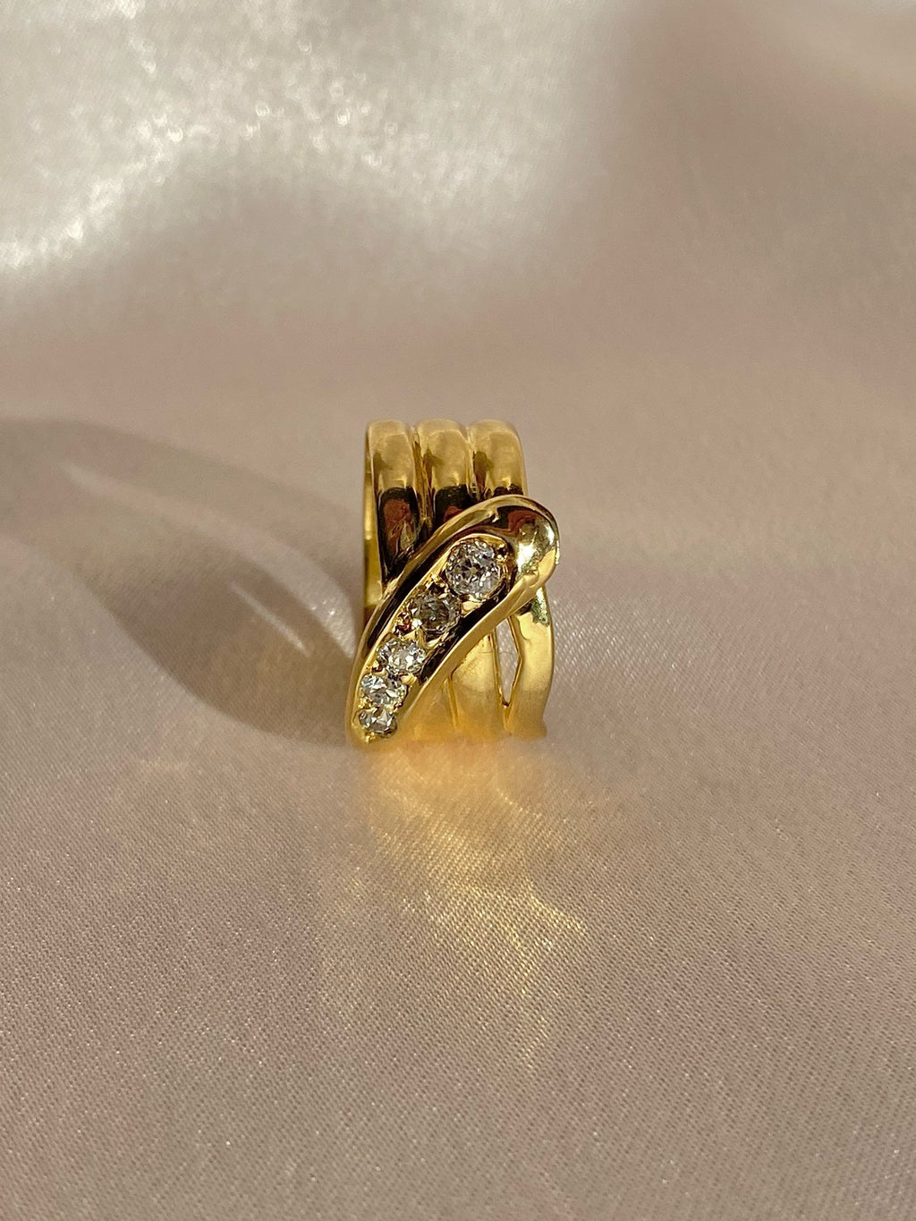 Antique 18k Graduating Old Cut Diamond Snake Ring