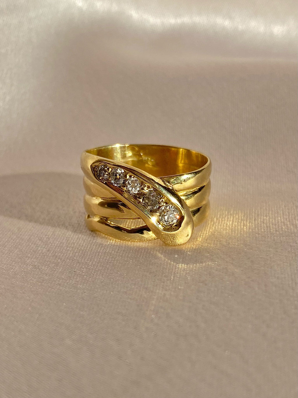 Antique 18k Graduating Old Cut Diamond Snake Ring