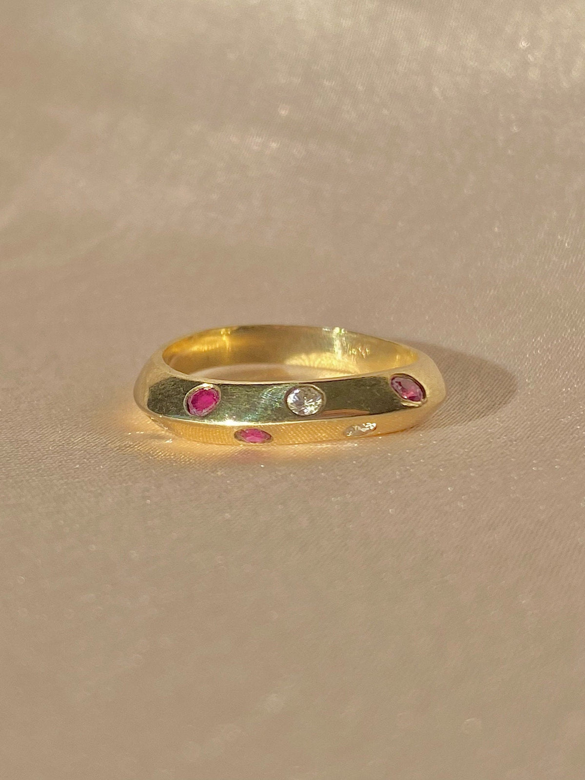 Vintage 14k Ruby Diamond Knife Edge Ring