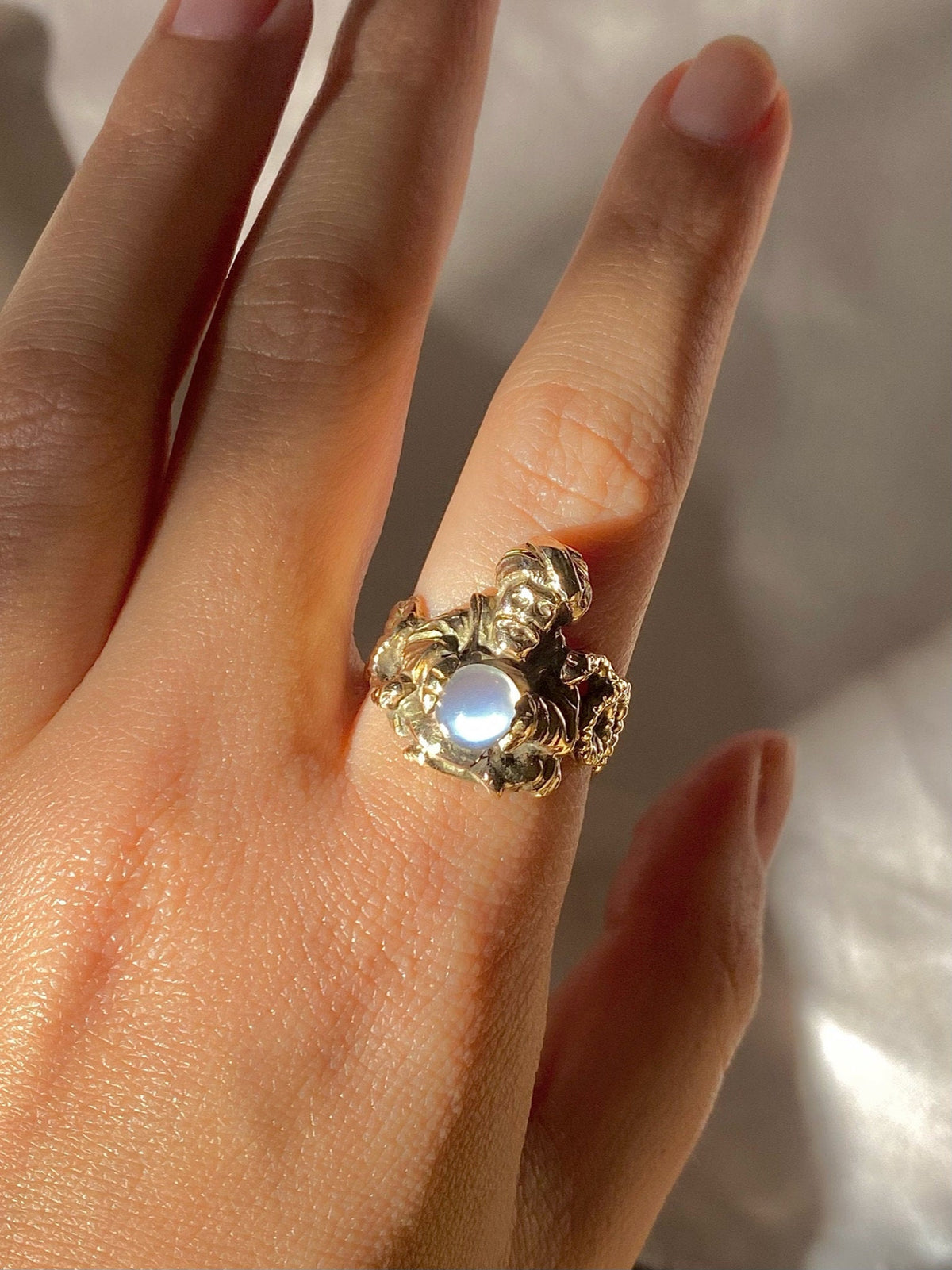 Vintage 10k Moonstone Genie Serpent Cabochon Ring
