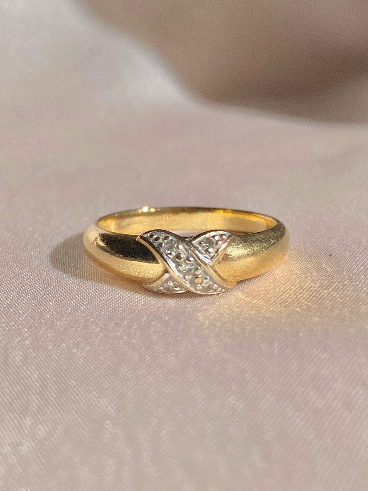 Vintage 9k Diamond X Band 1994