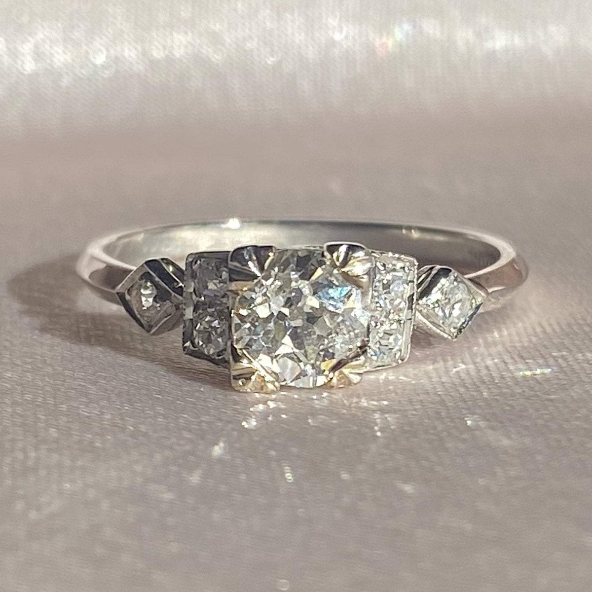 Antique Platinum Art Deco Old Mine Cut Diamond Ring