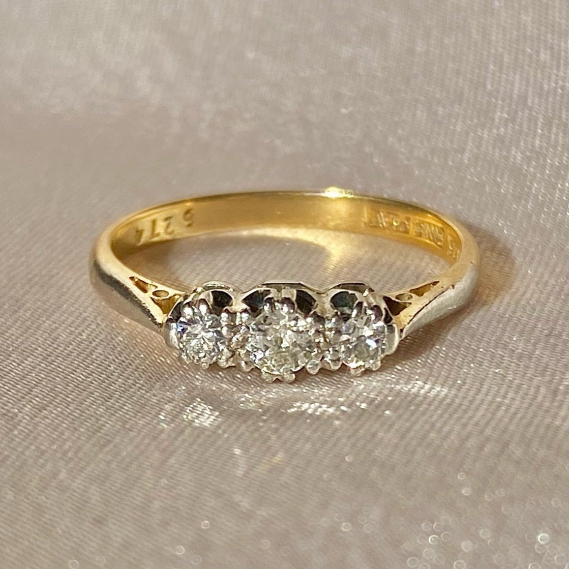 Antique 18k Platinum Trilogy Diamond Art Deco Ring