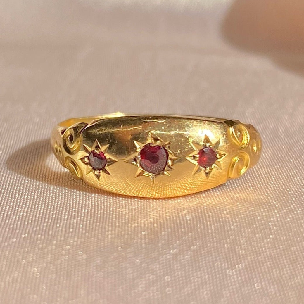 Antique 18k Garnet Trilogy Gypsy Ring 1912