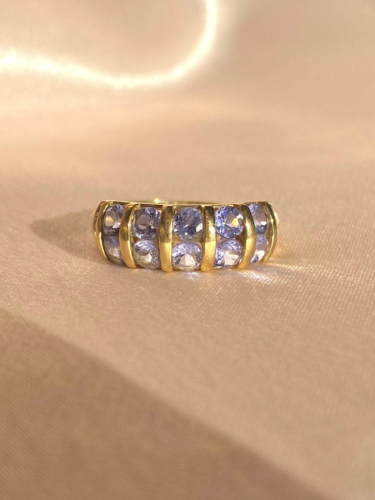 Vintage 9k Tanzanite Diamond Channel Bombe Ring