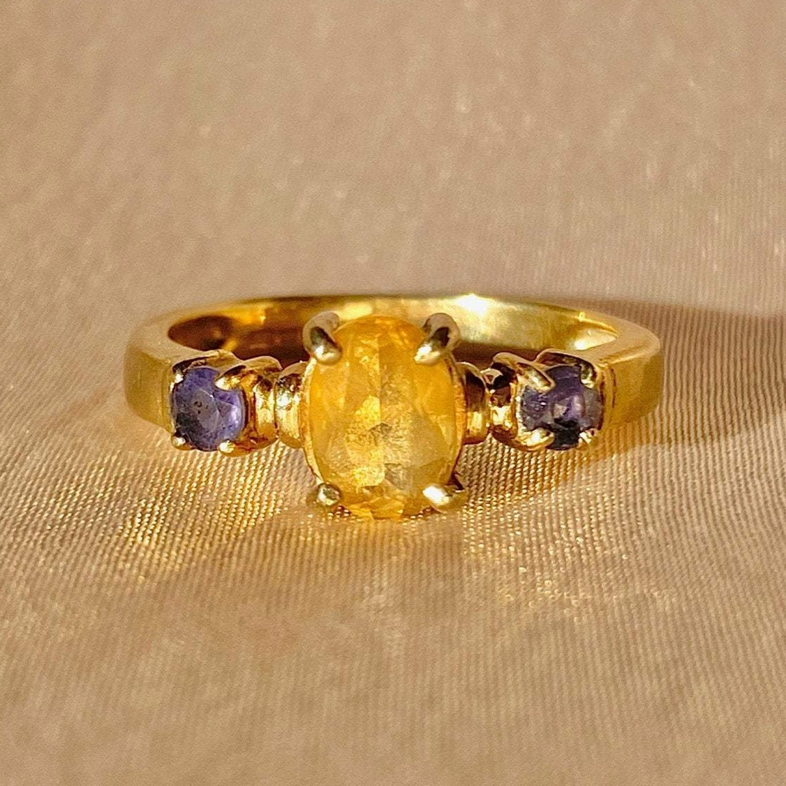 Vintage 9k Citrine Tanzanite Ring