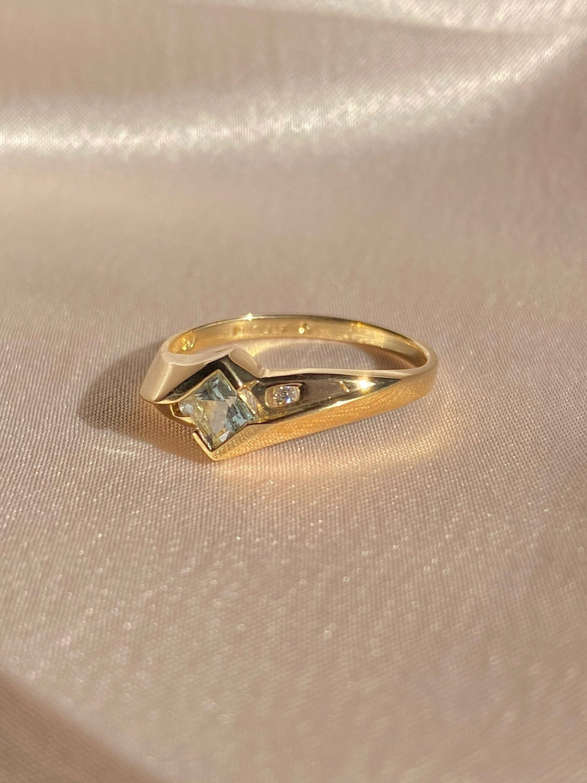 Vintage 10k Asscher Aquamarine Diamond Ring