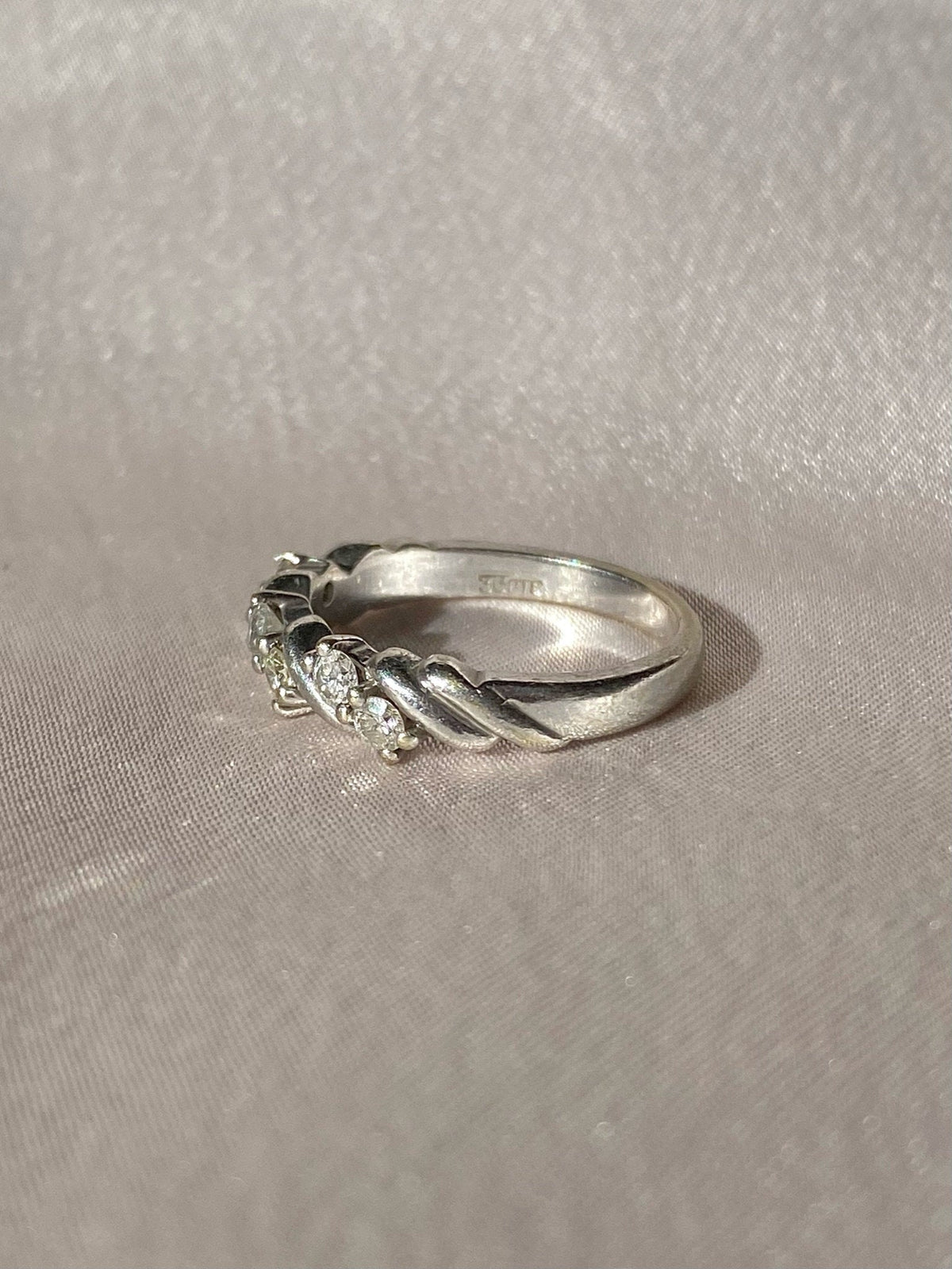 Vintage 9k White Gold Diamond Braided Band
