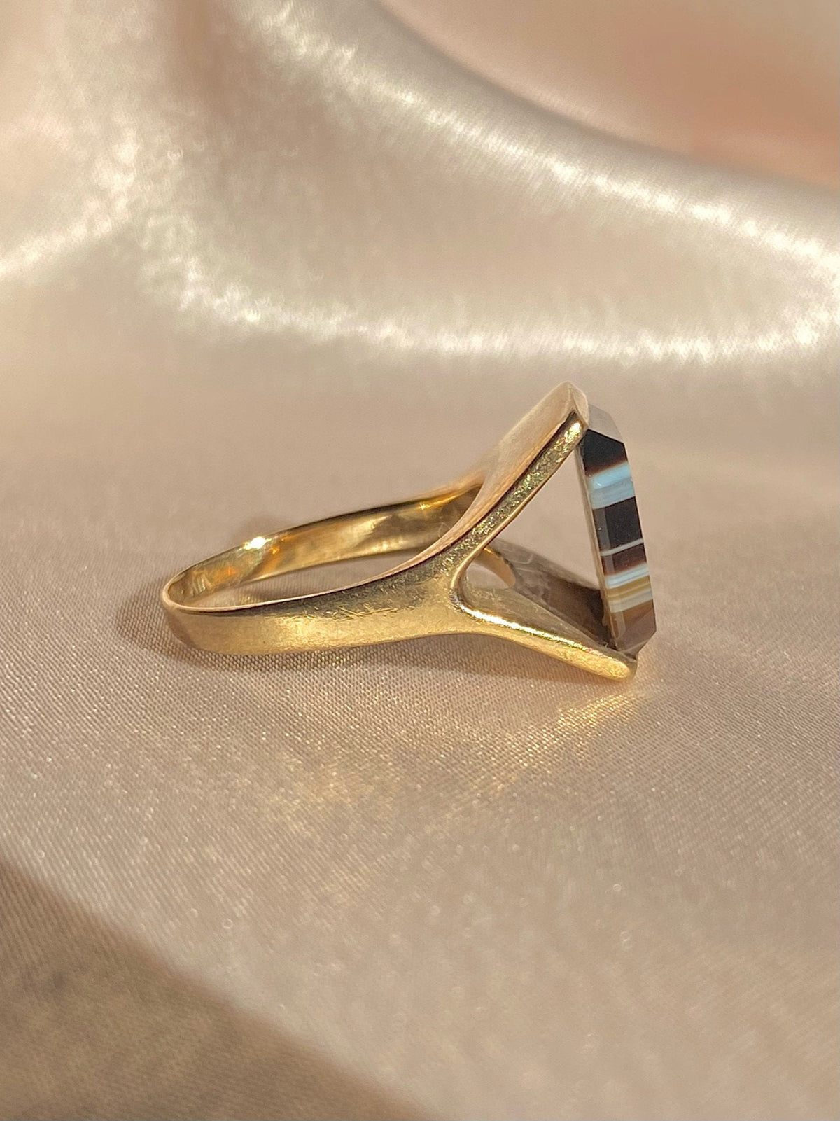 Vintage 9k Brown Striped Agate Split Ring 1992