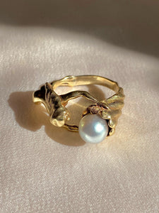 Vintage 9k Pearl Mermaid Conch Shell Ring