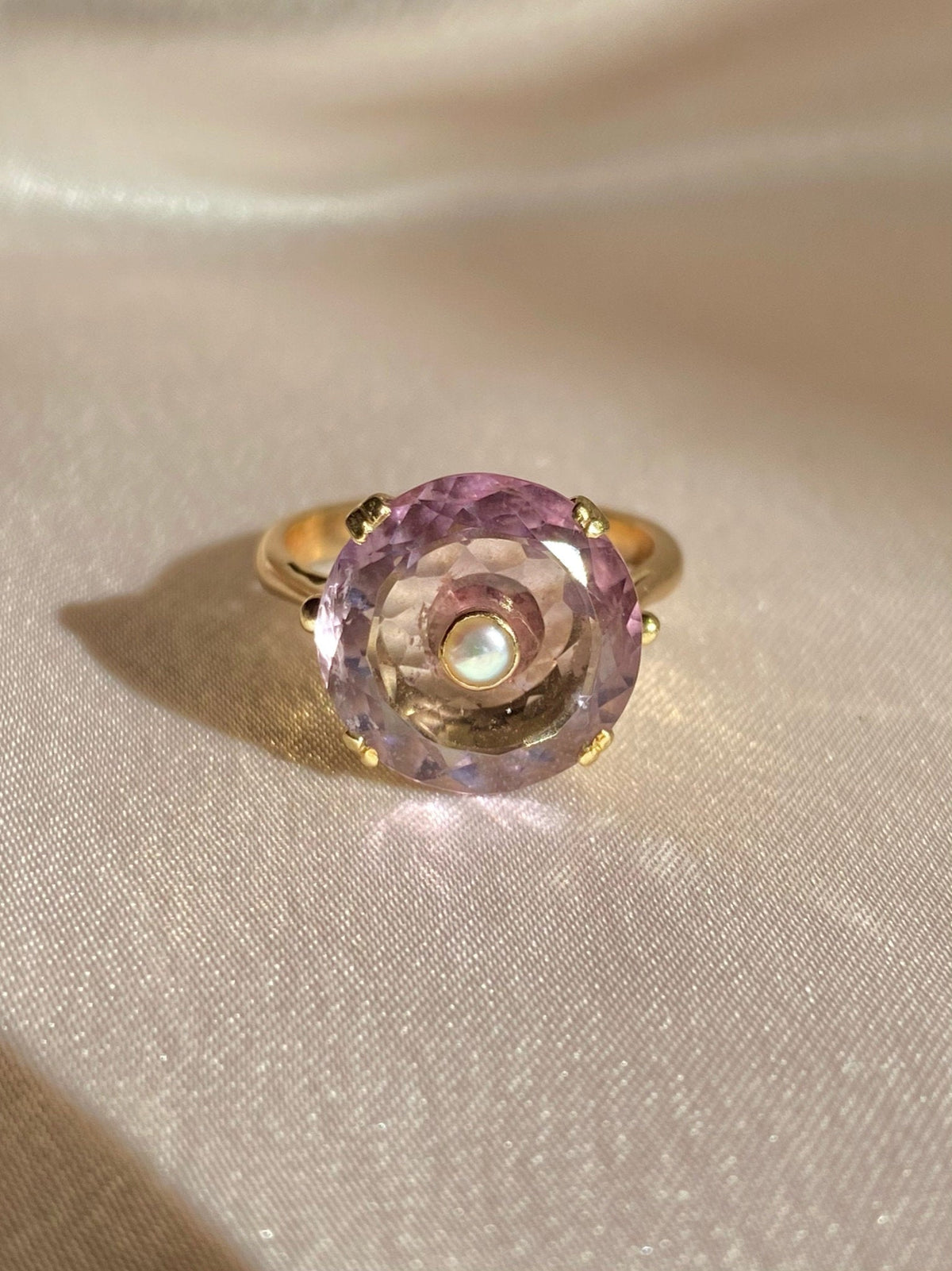 Vintage 9k Amethyst Pearl Target Ring