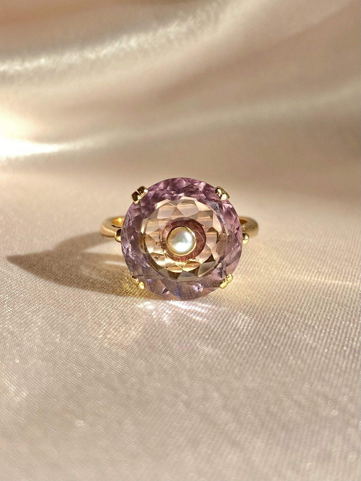 Vintage 9k Amethyst Pearl Target Ring