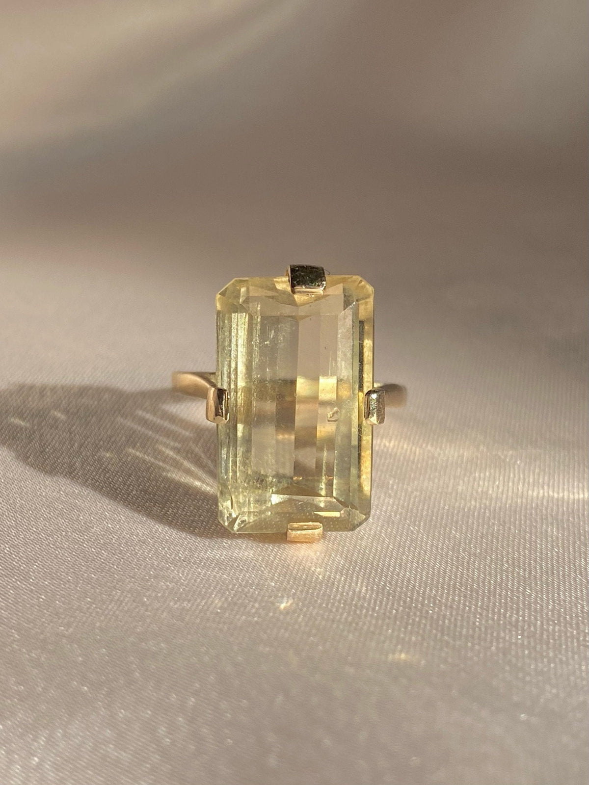 Vintage 9k Pale Citrine Cocktail Ring 1984