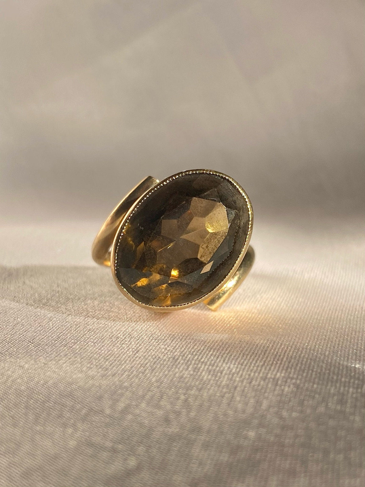 Vintage 9k Avant Garde Smokey Quartz Cocktail Ring