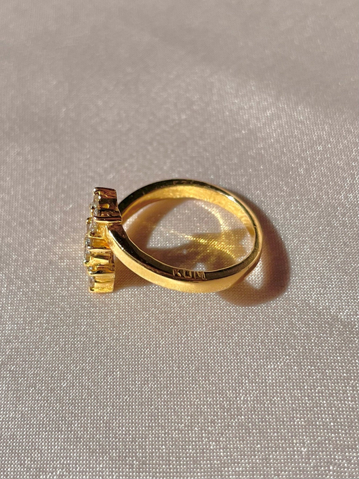 Vintage 18k Diamond Flower Waterfall Ring