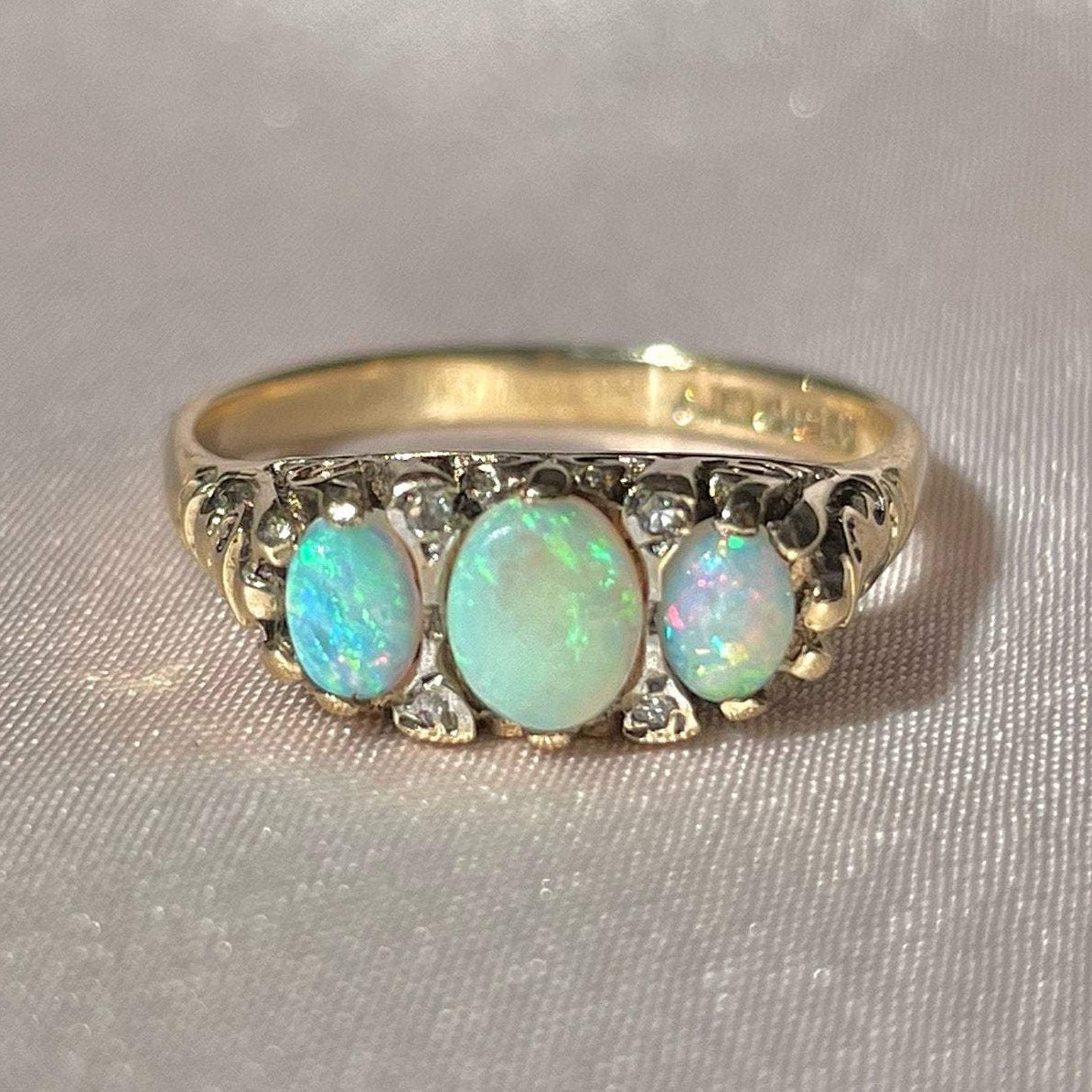 Vintage 9k Opal Diamond Cabochon Boat Ring 1987