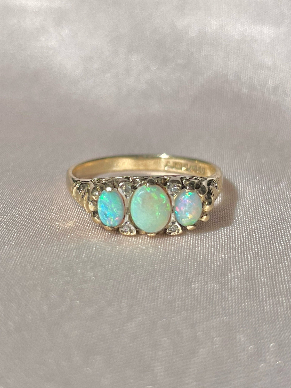 Vintage 9k Opal Diamond Cabochon Boat Ring 1987