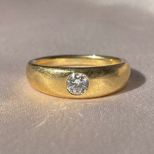 Load image into Gallery viewer, Vintage 18k Diamond Flush Solitaire Ring
